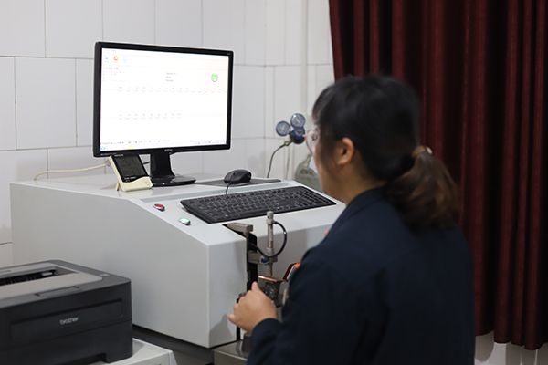 鑄鋼件加工廠家是怎么控制鑄件的化學(xué)成分？