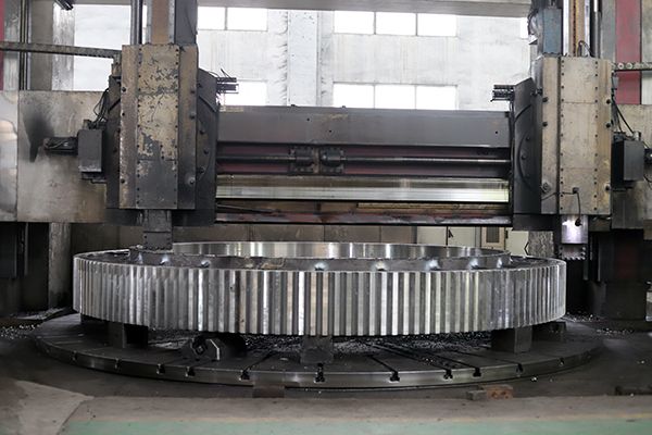 怎么選球磨機(jī)上配件的大齒輪加工廠家？