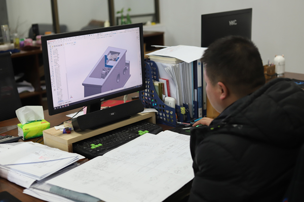 對不同材質(zhì)的鑄鋼件，鑄鋼件加工廠家如何設(shè)計工藝筋？