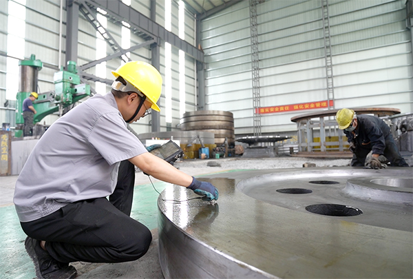 鑄鋼件加工廠家講解大型鑄鋼件在生產(chǎn)中經(jīng)過哪些檢測？