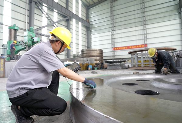 鑄鋼件加工廠家講解大型鑄鋼件在生產(chǎn)中經(jīng)過哪些檢測？
