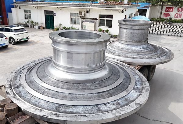 鑄鋼件加工廠家如何應(yīng)對大型鑄鋼件加工過程中出現(xiàn)的熱應(yīng)力問題？