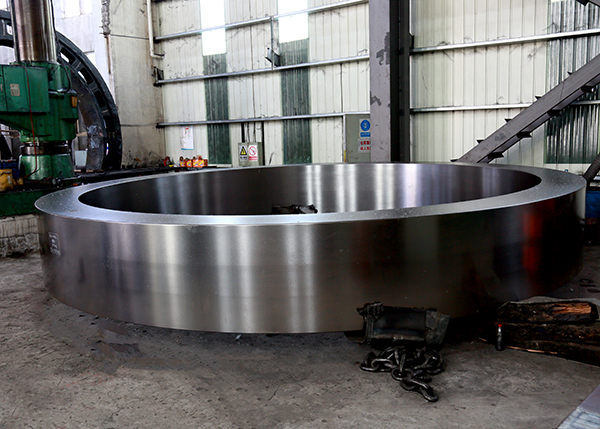 鑄鋼件加工廠家講解鑄鋼件與鍛件的區(qū)別？