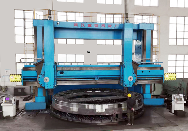 大型鑄鋼件-大齒輪在生產(chǎn)過程中經(jīng)常會發(fā)生鑄造缺陷是？