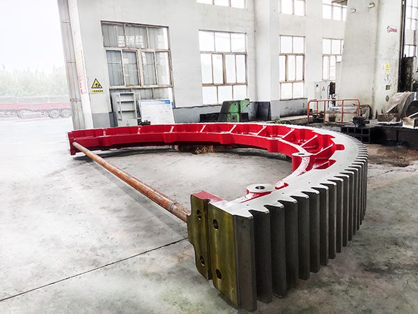 鑄鋼件廠家是怎么對(duì)大型鑄鋼件-大齒輪進(jìn)行清理防止銹蝕的產(chǎn)生？