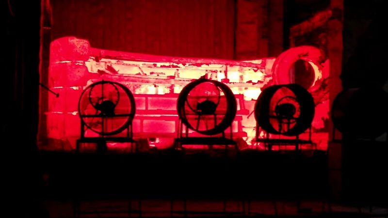 大型鑄鋼廠騰飛鑄鋼怎么做到防止鑄件變形？