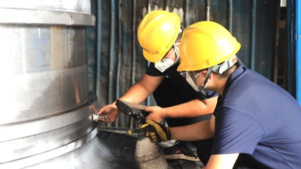 大型鑄鋼廠超聲波探傷現(xiàn)場(chǎng)情況如何？