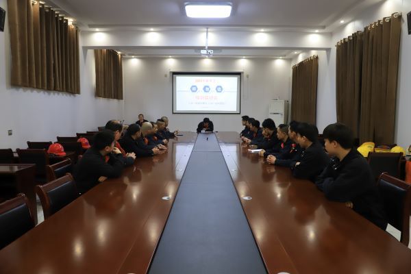 師道匠心鑄鋼魂：騰飛鑄鋼“師帶徒”與教師節(jié)的雙向奔赴