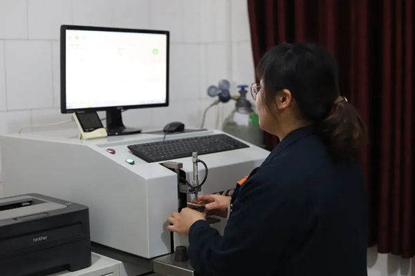 為什么老客戶反復(fù)選騰飛鑄鋼？20年深耕，用“三力”堅(jiān)守長(zhǎng)期主義