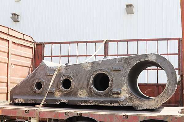 大型鑄鋼件比鑄鐵件好，其鑄造工藝的特點是？