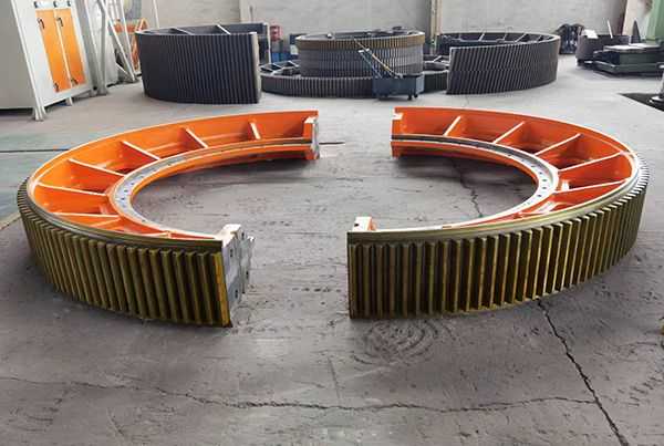 有關(guān)大齒輪、渣罐等鑄鋼件的加工，大型鑄鋼件廠家是怎么做？