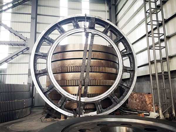 大型鑄鋼件廠家對(duì)大齒輪的設(shè)計(jì)，為什么還要考慮到其噪音？